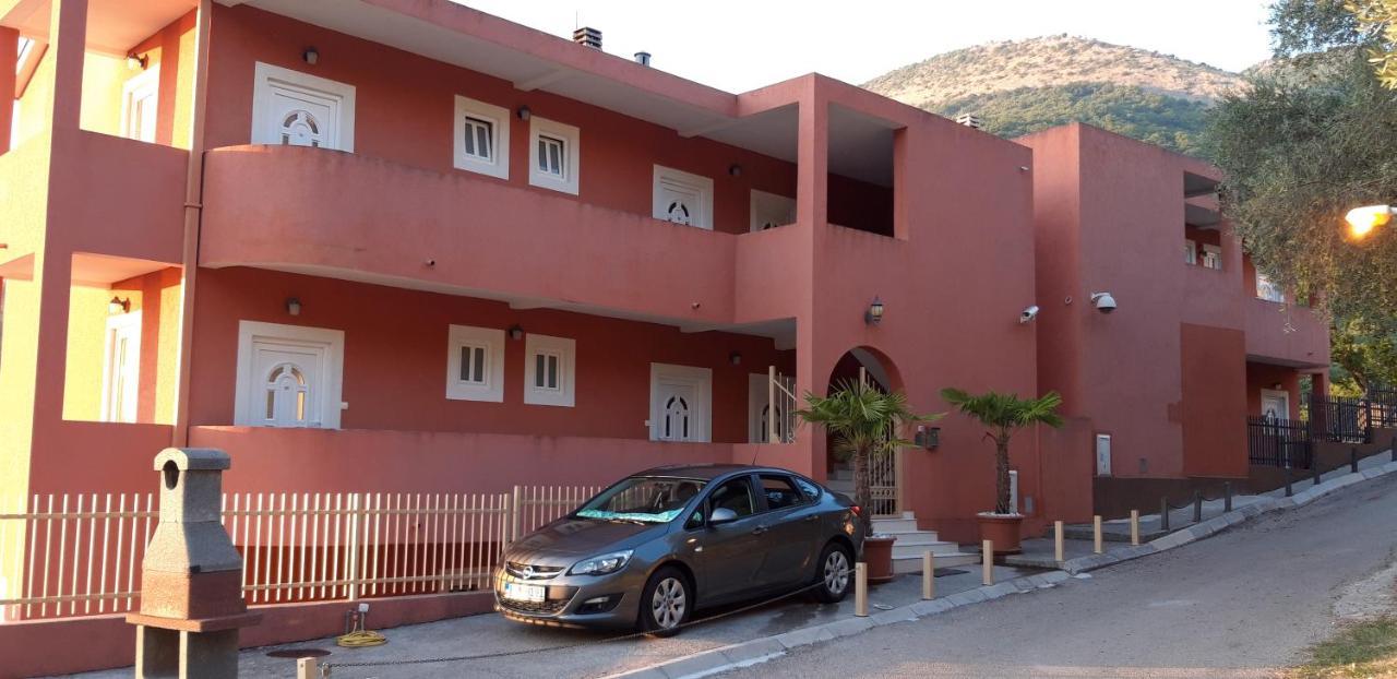 Apartman Danilo Kazanegra *
