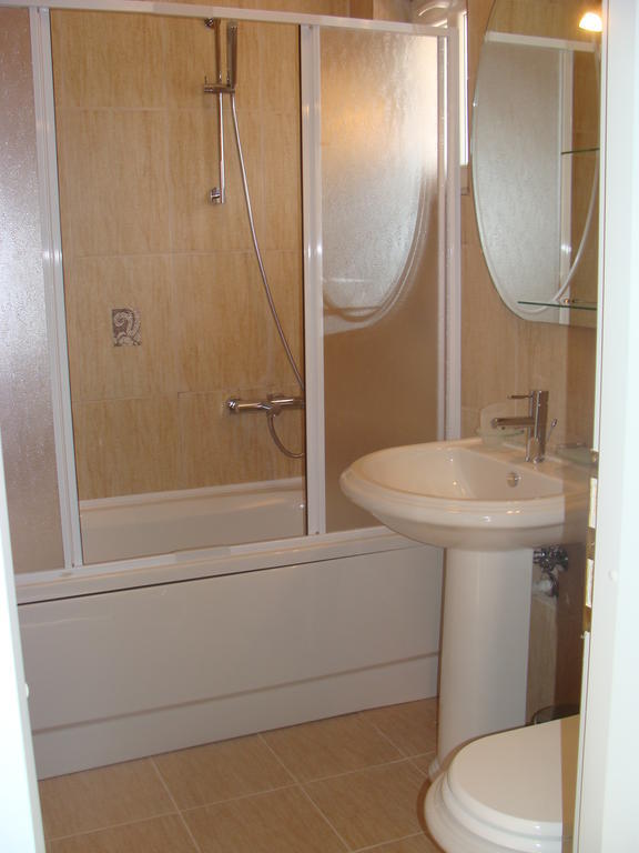 Apartment Danilo Kazanegra *